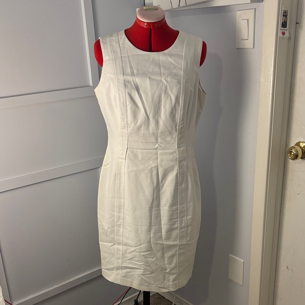 Calvin Klein White Sleeveless Mini Sheath Dress